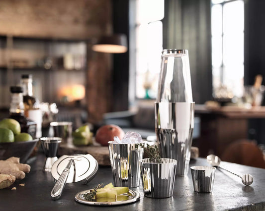 Belvedere Cocktail shaker with glass (90g silverplated)