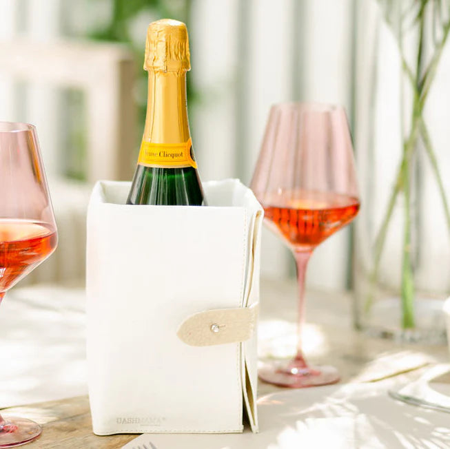 ICE-CUBE BEVERAGE CHILLER