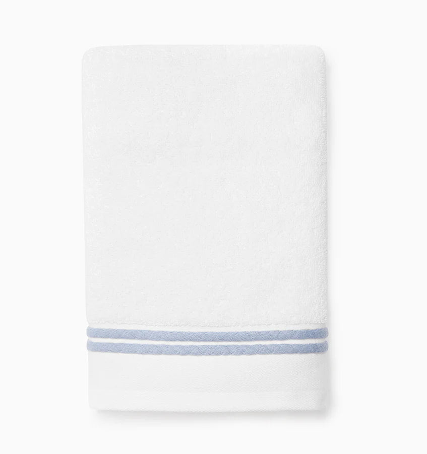 Aura Nuova Hand Towel