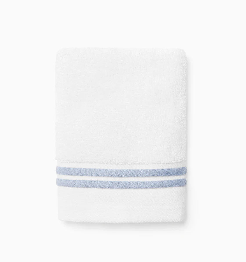 Aura Nuova Wash Cloth