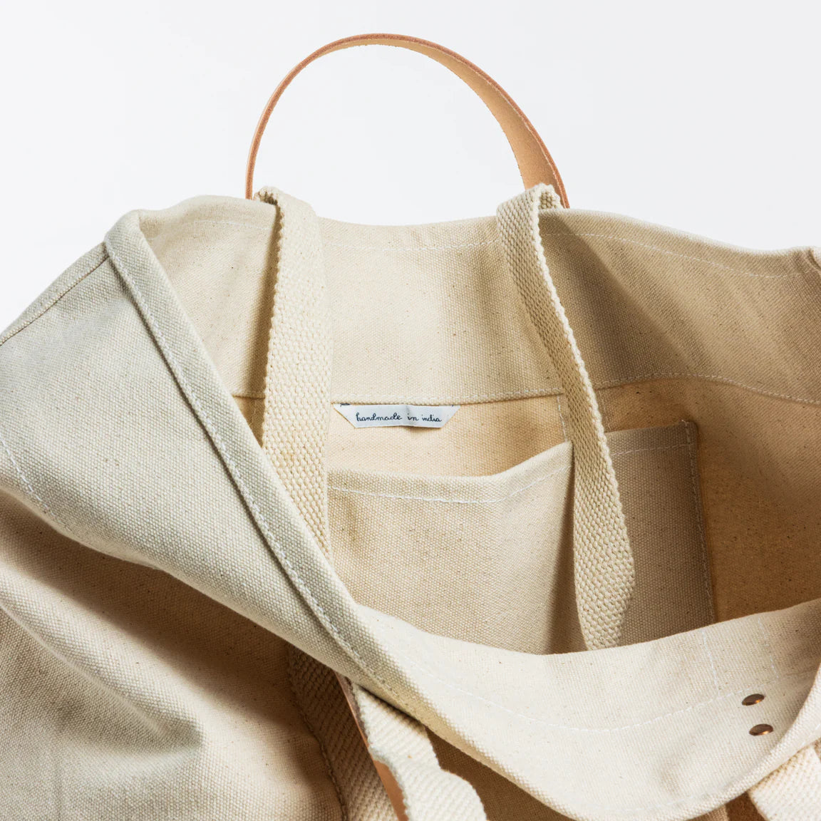 Large East West Tote