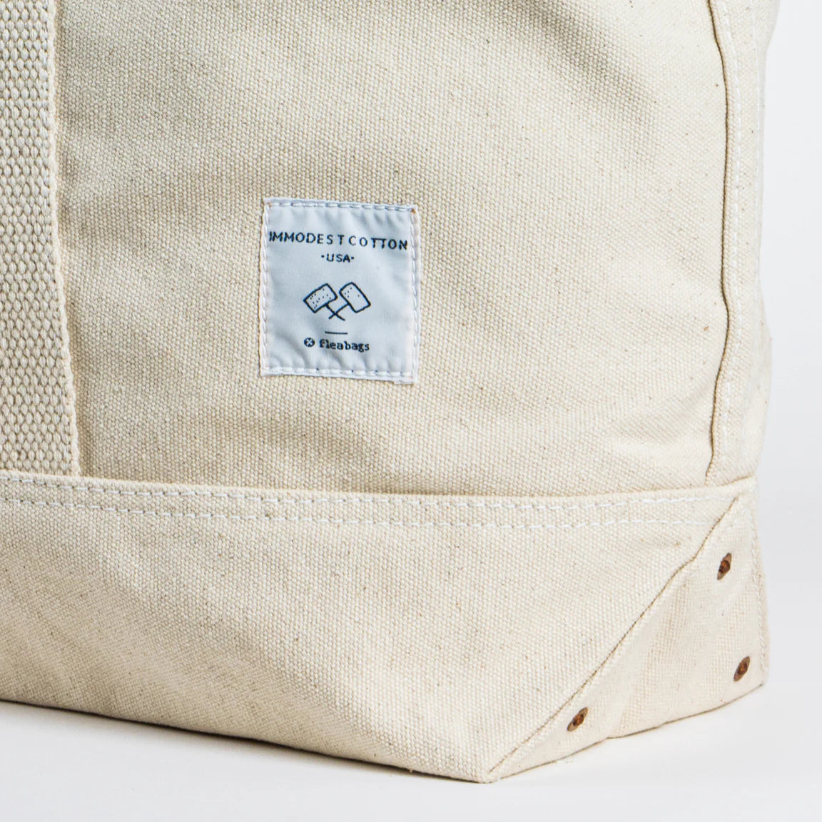 Large East West Tote