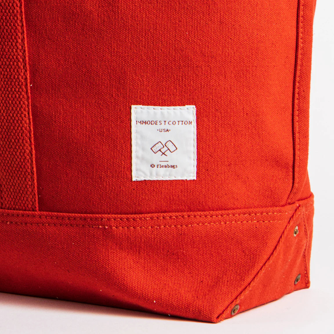 Large East West Tote